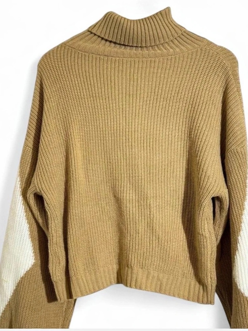 Color Block Turtleneck Sweater in Brown & White Like New